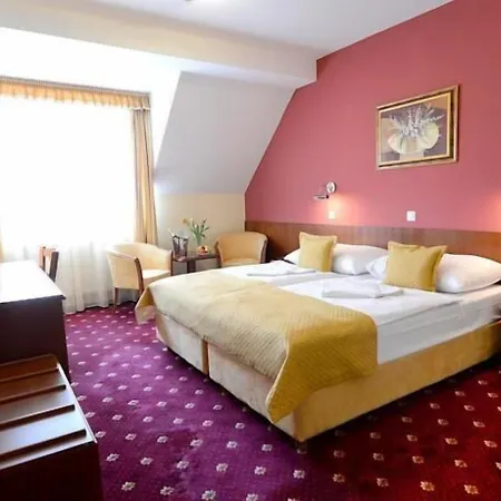 Tilia Hotel 4*